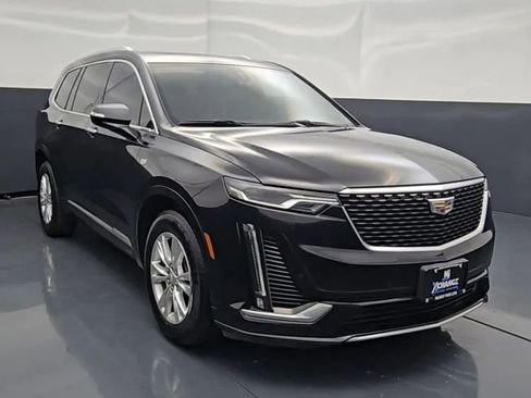 Used 2021 Cadillac XT6 Luxury AWD/4WD image 4