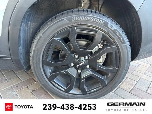 Used 2024 Kia Seltos X-Line AWD/4WD image 11
