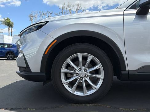 Used 2025 Honda CR-V EX-L image 17