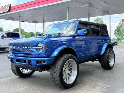 Used 2022 Ford Bronco Wildtrak AWD/4WD image 6