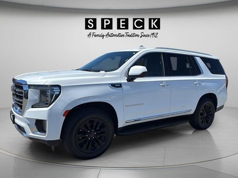 Used 2022 GMC Yukon SLT AWD/4WD image 1