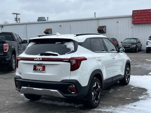Certified 2025 Kia Seltos S image 13
