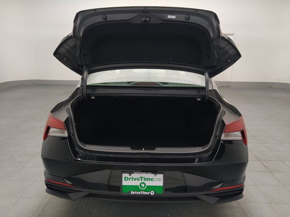 Used 2023 Hyundai Elantra SEL FWD image 29