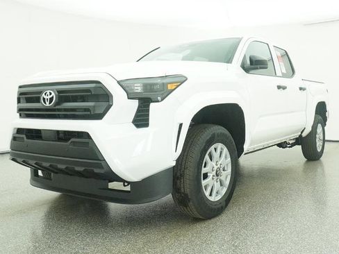 New 2026 Toyota Tacoma SR image 17