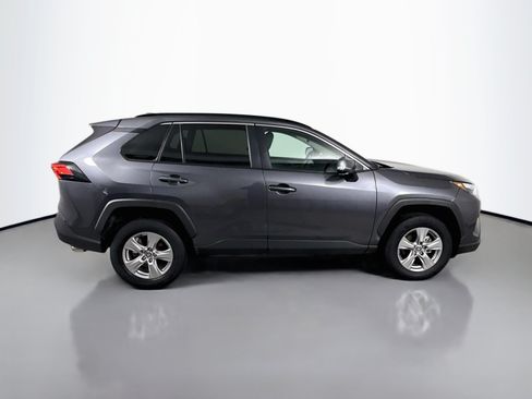 Used 2025 Toyota RAV4 XLE FWD image 8