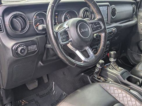 Used 2020 Jeep Wrangler Unlimited Sahara AWD/4WD image 10