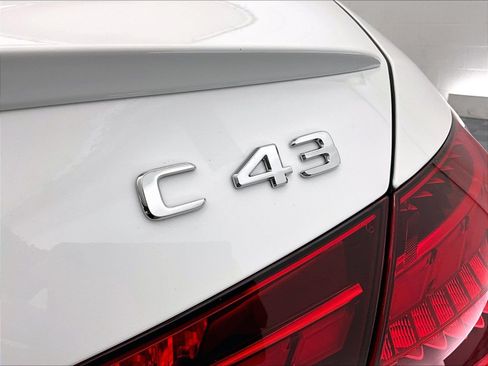 Used 2026 Mercedes-Benz C 43 AMG 4MATIC Sedan image 32