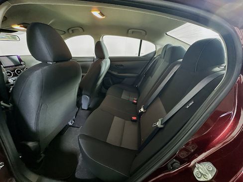 Used 2025 Nissan Sentra SV image 28