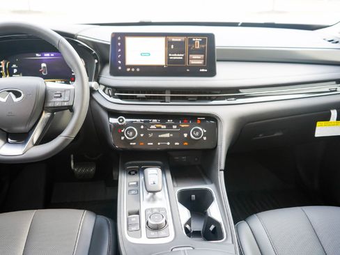 Certified 2026 INFINITI QX60 Luxe w/ Cargo Package image 21