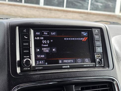 Used 2019 Dodge Grand Caravan GT image 20