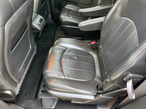 Used 2015 Buick Enclave Leather image 42