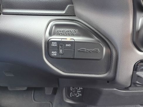 Used 2021 RAM 2500 Big Horn w/ Level 1 Equipment Group image 26