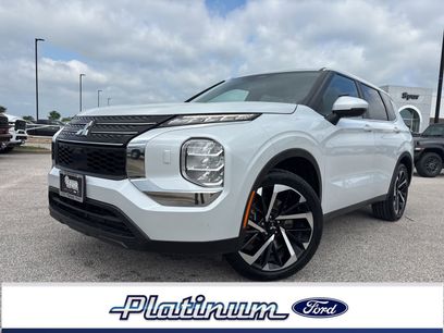 Used 2022 Mitsubishi Outlander ES