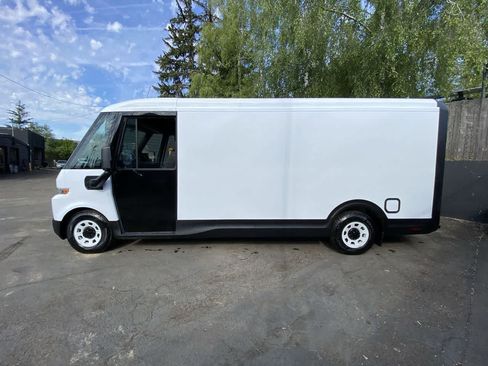 Used 2024 Chevrolet Brightdrop 600 w/ Commercial Equipment Package AWD/4WD image 3