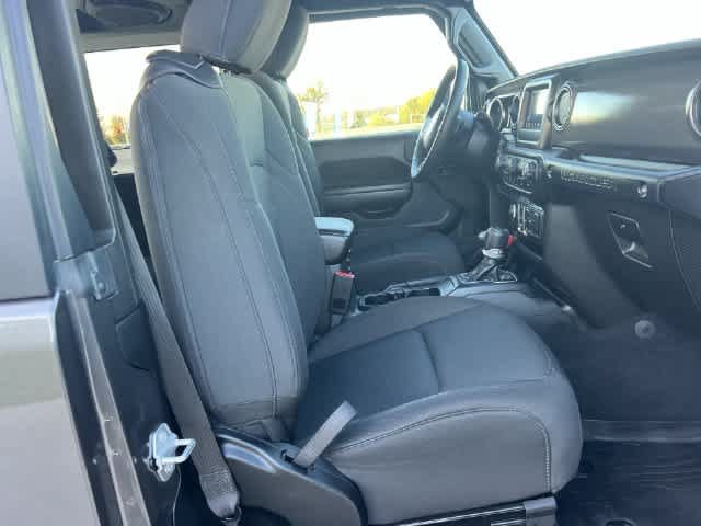 Used 2022 Jeep Wrangler Sport AWD/4WD image 12