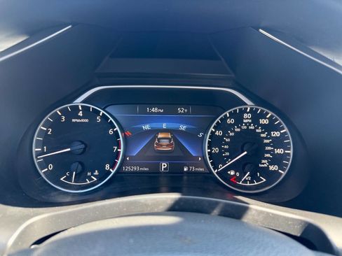 Used 2017 Nissan Murano SV image 25