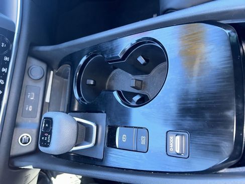 Certified 2023 Nissan Rogue SV w/ SV Premium B Package image 18