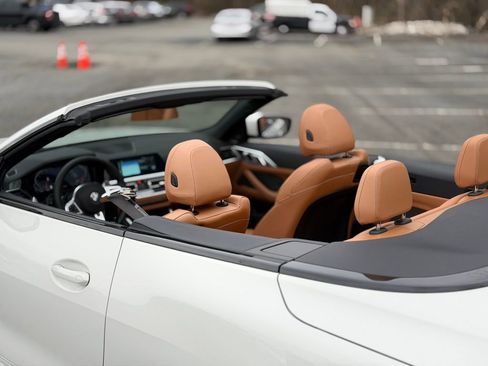 Certified 2023 BMW 430i xDrive Convertible w/ M Sport Package image 10