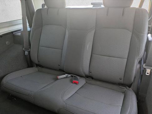 Used 2023 Jeep Wrangler Sport image 17