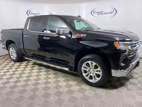 Certified 2023 Chevrolet Silverado 1500 LTZ w/ Technology Package image 8