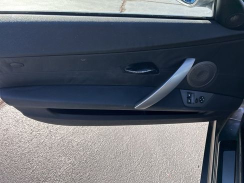 Used 2003 BMW Z4 3.0i image 3