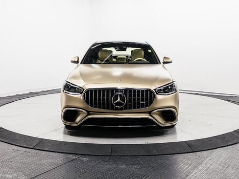 Used 2024 Mercedes-Benz S 63 AMG S image 2