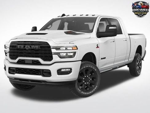 Used 2026 RAM 2500 Laramie AWD/4WD image 30