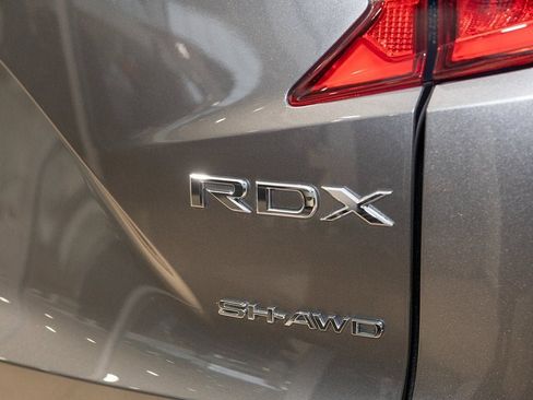 Used 2023 Acura RDX AWD w/ Advance Package image 10