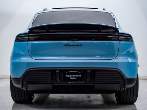 New 2025 Porsche Macan 4S Electric image 10
