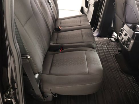 Used 2019 Ford F150 XLT w/ Equipment Group 302A Luxury AWD/4WD image 16