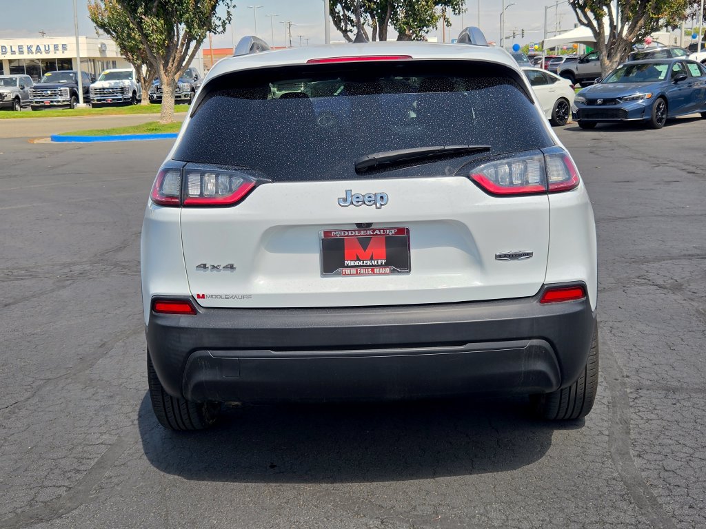 Used 2019 Jeep Cherokee Latitude w/ Popular Appearance Group AWD/4WD image 24