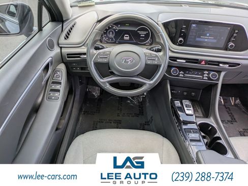 Used 2020 Hyundai Sonata SEL w/ Convenience Package FWD image 13
