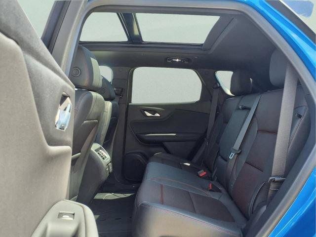 New 2026 Chevrolet Blazer RS w/ LPO, Floor Liner Package AWD/4WD image 12