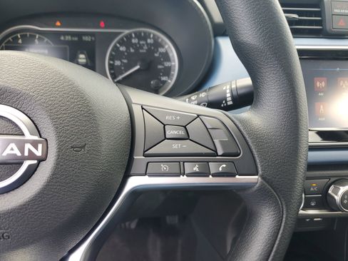 New 2025 Nissan Versa SV w/ Trunk Package image 22