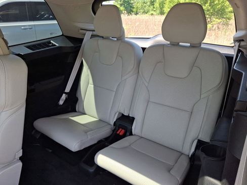 Used 2020 Volvo XC90 T6 Inscription w/ Protection Package Premier AWD/4WD image 10
