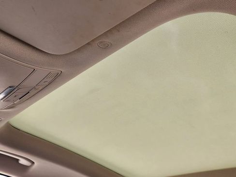 Used 2020 Mercedes-Benz GLC 300 image 25