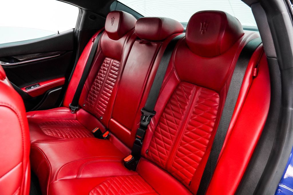 Used 2022 Maserati Ghibli Trofeo RWD image 17
