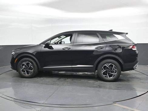 Used 2025 Kia Sportage LX AWD/4WD image 10