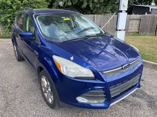 Used 2016 Ford Escape SE w/ SE Leather Comfort Package image 1