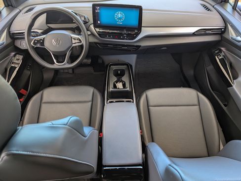 Used 2023 Volkswagen ID.4 Pro S image 22