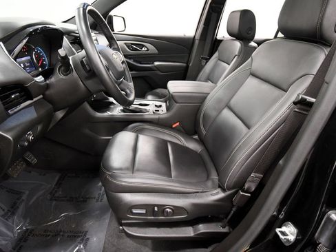 Used 2023 Chevrolet Traverse LT w/ LT Premium Package AWD/4WD image 14