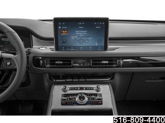 Used 2022 Lincoln Aviator Grand Touring w/ Elements Package Plus AWD/4WD image 11
