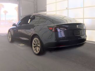 Used 2022 Tesla Model 3 Long Range AWD/4WD video 2