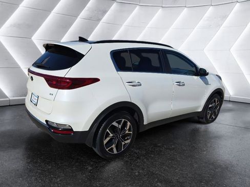 Used 2022 Kia Sportage EX w/ EX Technology Package image 5