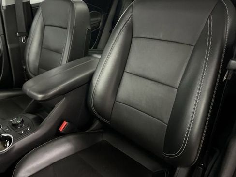 Certified 2023 GMC Terrain SLT w/ Tech Package image 19