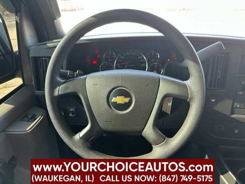 Used 2016 Chevrolet Express 2500 RWD image 15