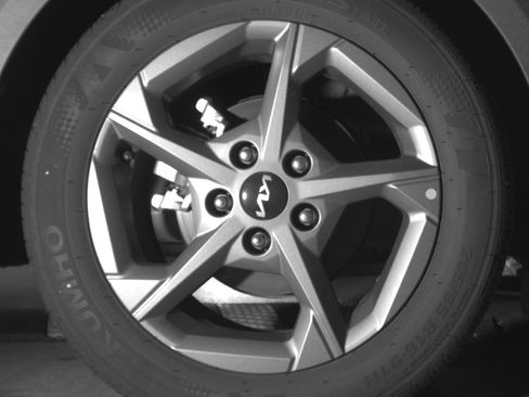 Used 2025 Kia K4 LXS image 15