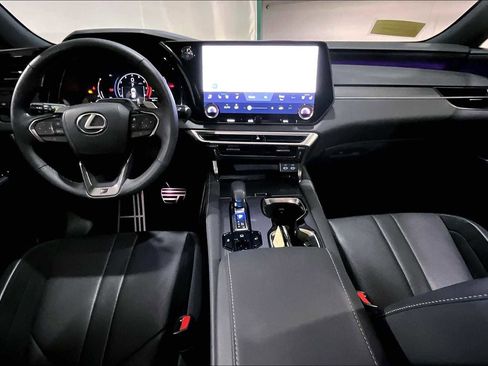 Used 2023 Lexus RX 500h F Sport image 15