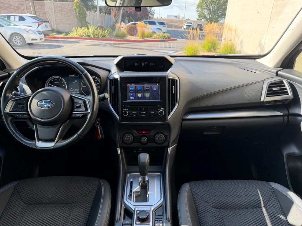 Used 2020 Subaru Forester Premium AWD/4WD image 14