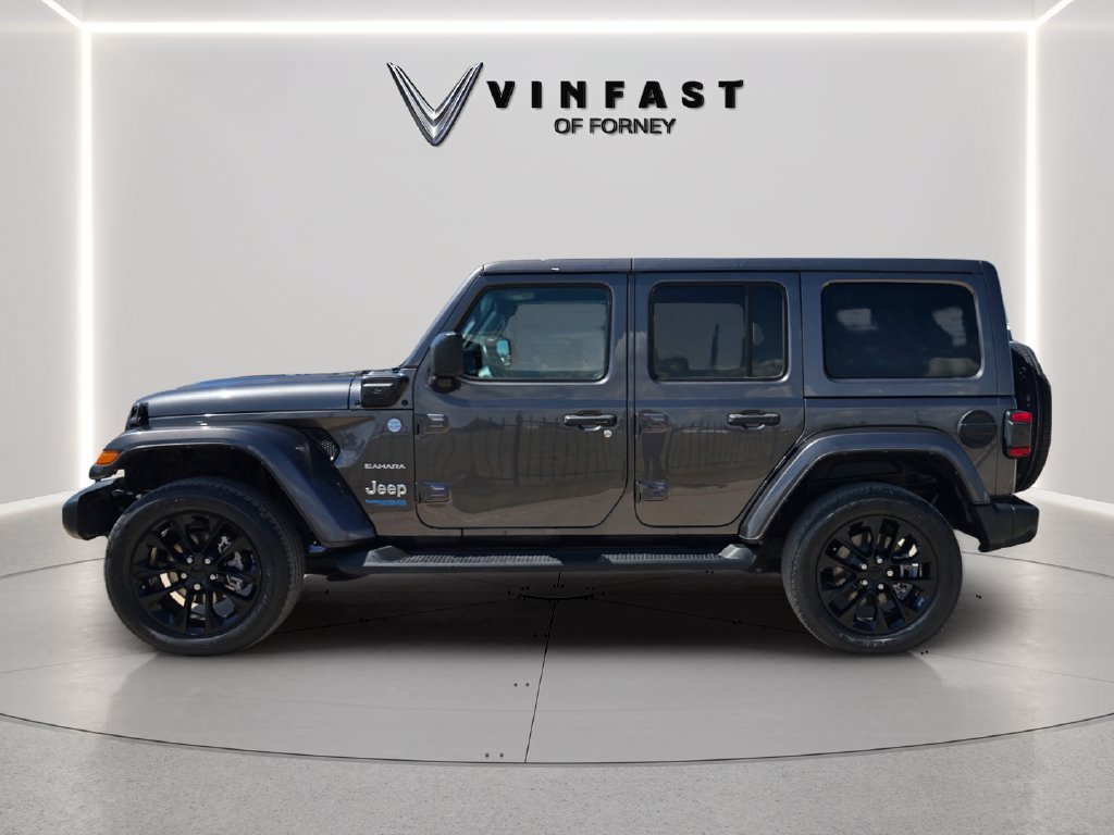 Used 2021 Jeep Wrangler Unlimited Sahara AWD/4WD image 2